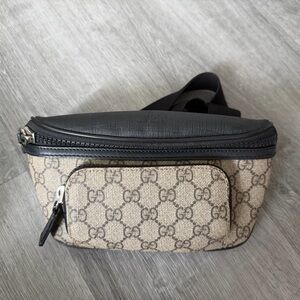 Gucci Black and Beige Men's Belt Bag